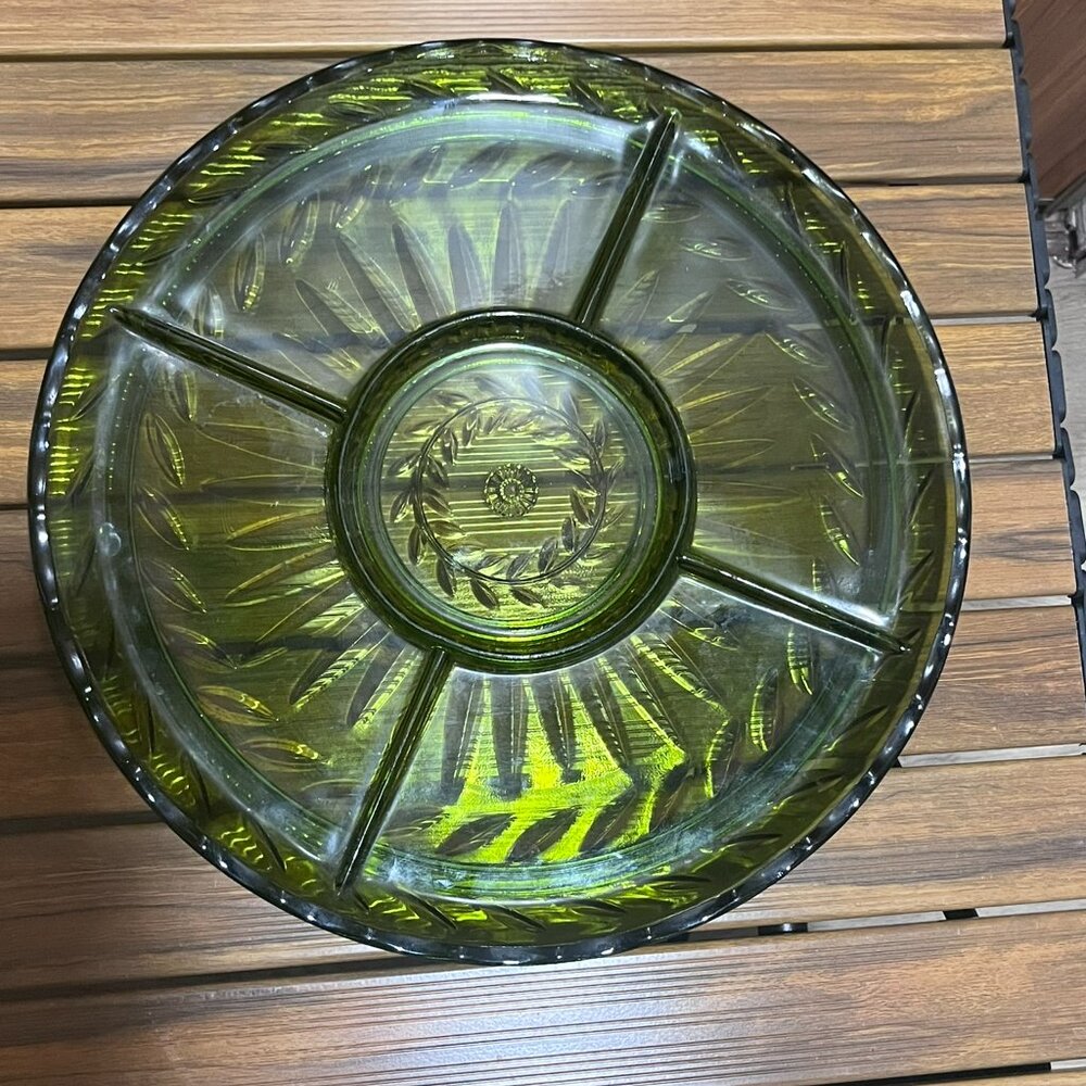 Vintage Indiana Glass Avocado Green Relish Tray Divided Serving Dish Retro - Picture 3 of 3